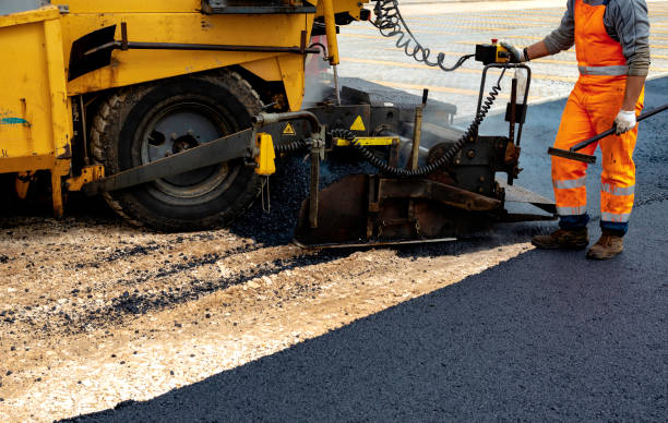 Best Recycled Asphalt Driveway Installation  in Falmouth Foreside, ME